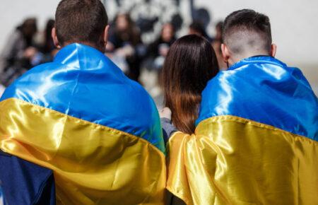 Over 70% of young people under 30 see their future in Ukraine — KIIS