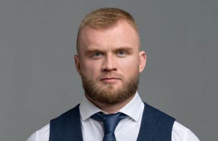 Артем Дмитрук розповів, як втік з України