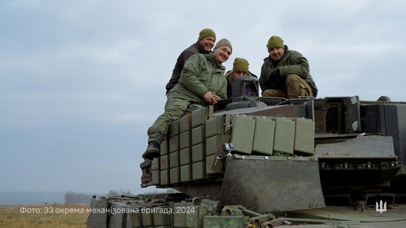 Росіяни захопили дуже вигідні позиції, їм залишилося 25 км до Дніпропетровщини, — Бутусов