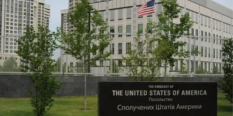 Посольство США попередило про повітряний удар 20 листопада і припинило роботу