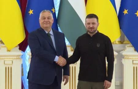 Зеленський відвідає саміт Європейської політичної спільноти в Угорщині