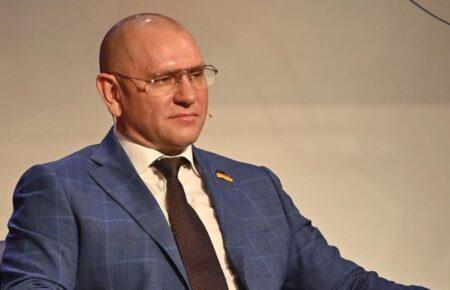 Нардеп Євгеній Шевченко отримав підозру в держзраді після заклику до  діалогу з Росією