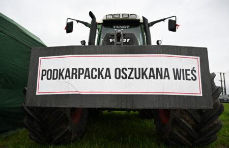 Польські фермери припинили блокування кордону з Україною
