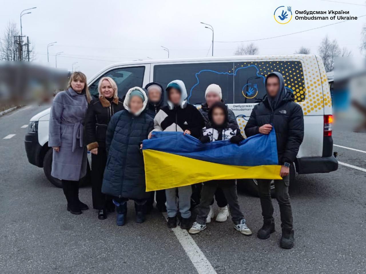 Ще 5 дітей вдалося повернути на підконтрольну територію України — Лубінець