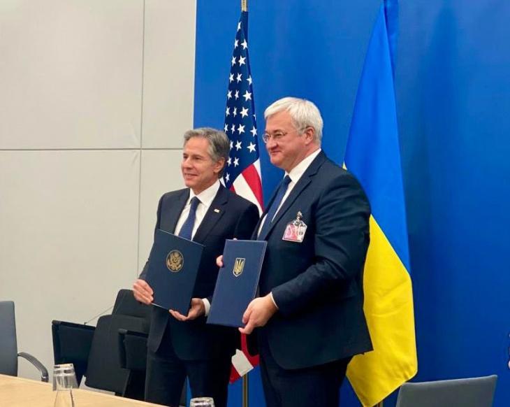 Оборонна угода між Україною і США: якою вона може бути