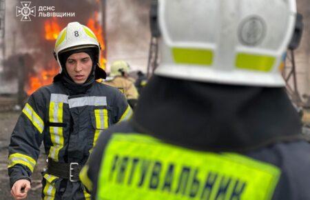 Вперше за час війни Без світла одночасно залишилося пів України