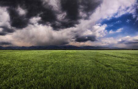 Шторм Дарра: у Британії тисячі людей лишилися без електроенергії
