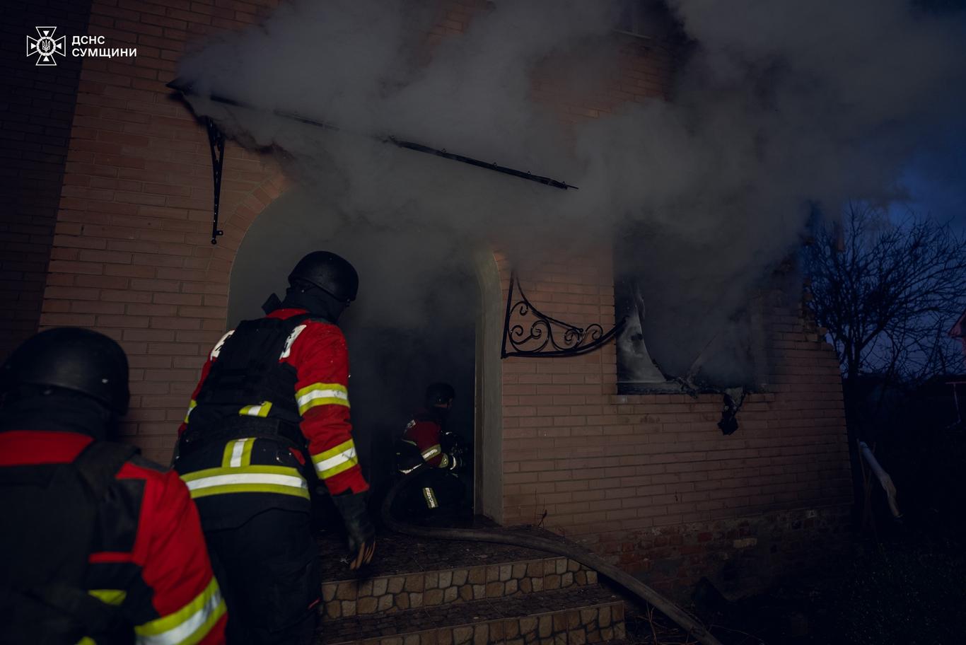 Попри обстріли, масового виїзду людей з Сум не відбувається — в.о. міського голови