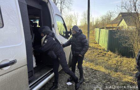 На Сумщині «Білі Янголи» евакуювали останнього жителя з прифронтового села