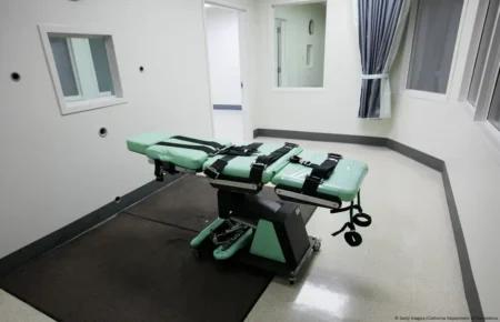 «Дуже конфліктне питання»: Трамп підписав указ про смертну кару на федеральному рівні