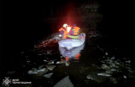 Дідусь з онуком провалились під лід і загинули на Чернігівщині