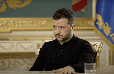 Зеленський анонсував спеціальні контракти для молоді 18-24 років