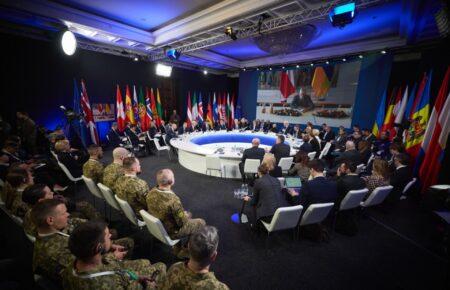 Військова допомога Україні: що партнери пообіцяли у треті роковини повномасштабної війни