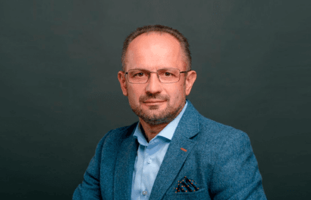 Роман Безсмертний: РФ намагається інформаційною артпідготовкою вибудувати стартову позицію для першого контакту між Москвою і Вашингтоном