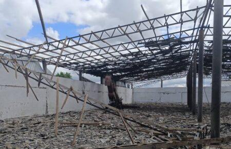 Росія вдарила балістикою по фермі на Миколаївщині: один загиблий, троє у важкому стані