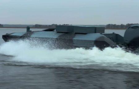 ГУР показало безпілотні дрононосці, якими атакує цілі в Криму