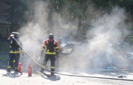 «Автівки стояли на червоне світло, коли все відбулося»: журналістка про удар по центру Сум