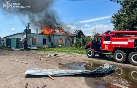 Росіяни атакували прифронтове селище на Харківщині авіабомбами — ДСНС