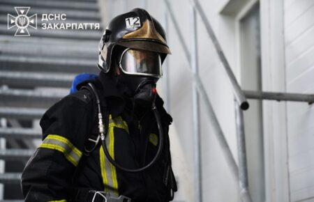 Закарпатська ОВА назвала варіанти відновлення заводу Flex, який атакували російські ракети