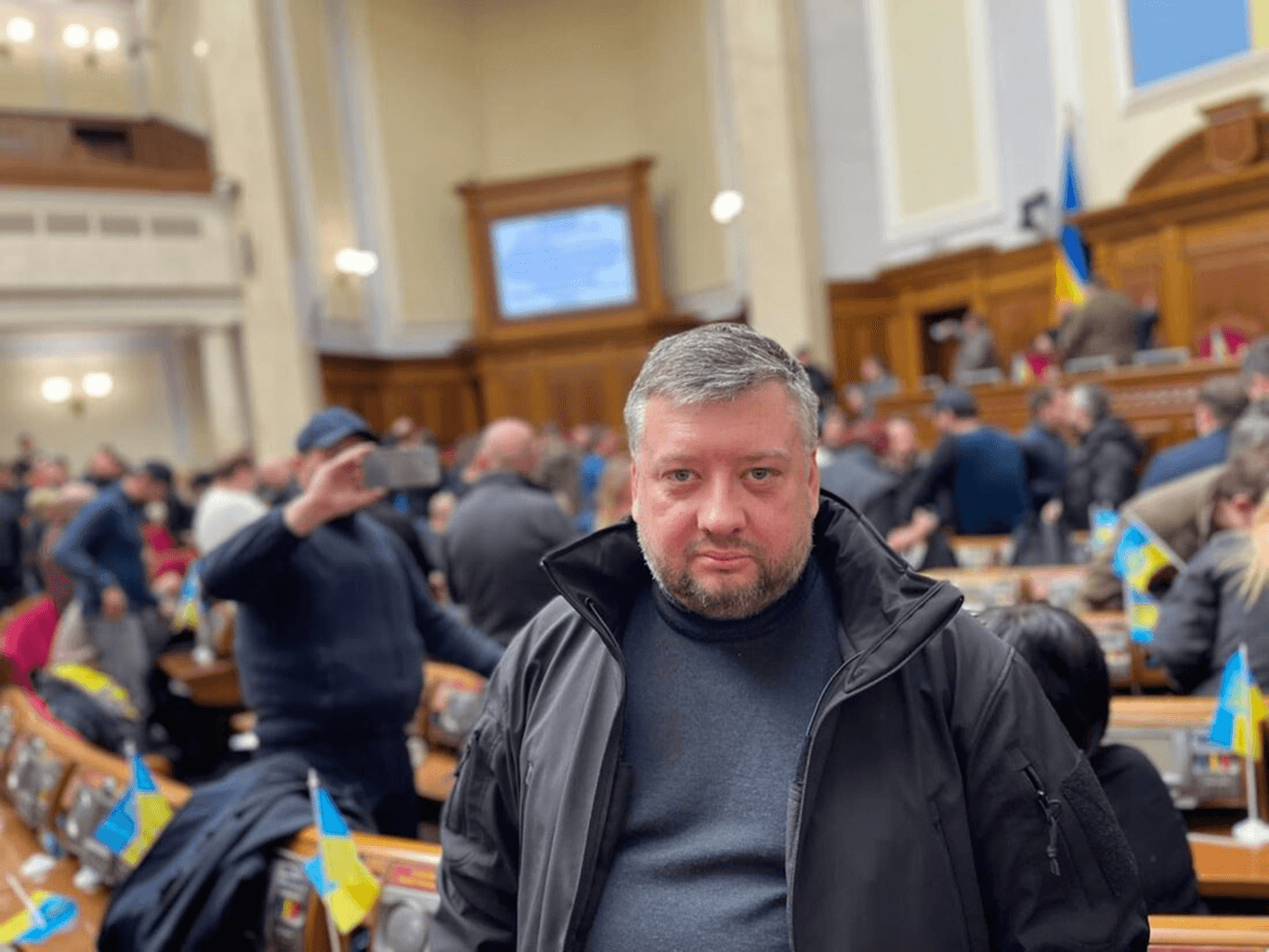 «Слуга народу» призупинила членство нардепа Олексія Кузнєцова, якого затримали на хабарі