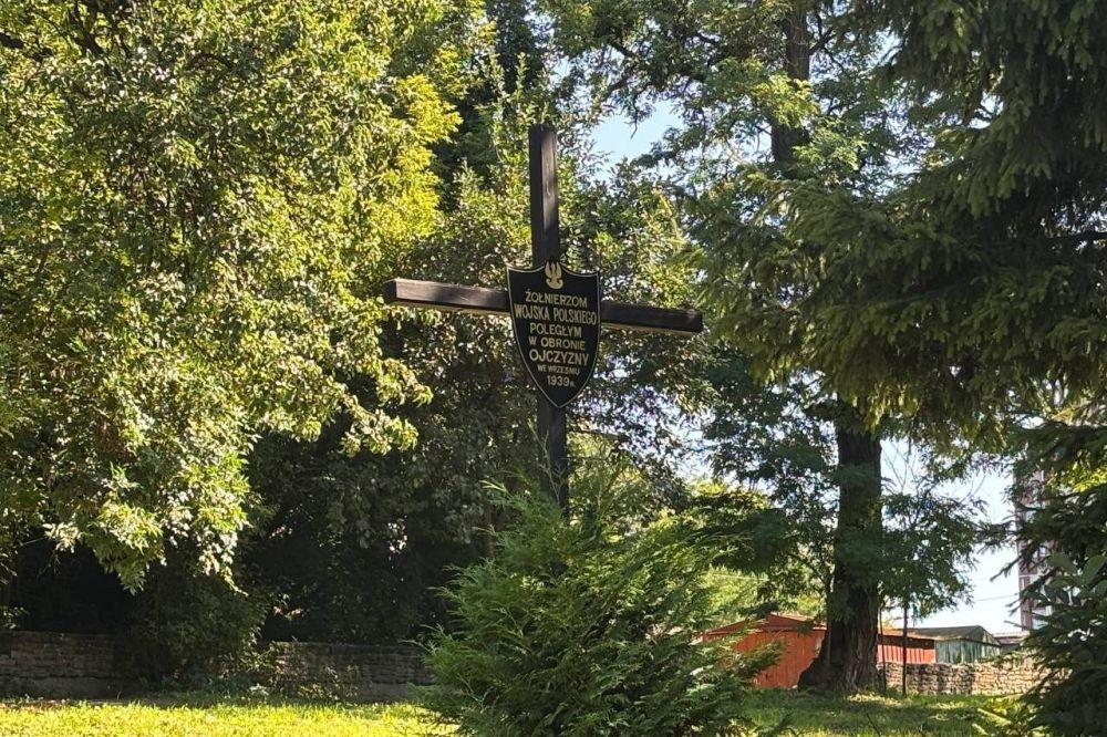 У Львові почали пошуково-ексгумаційні роботи задля перепоховання останків солдатів Війська Польського