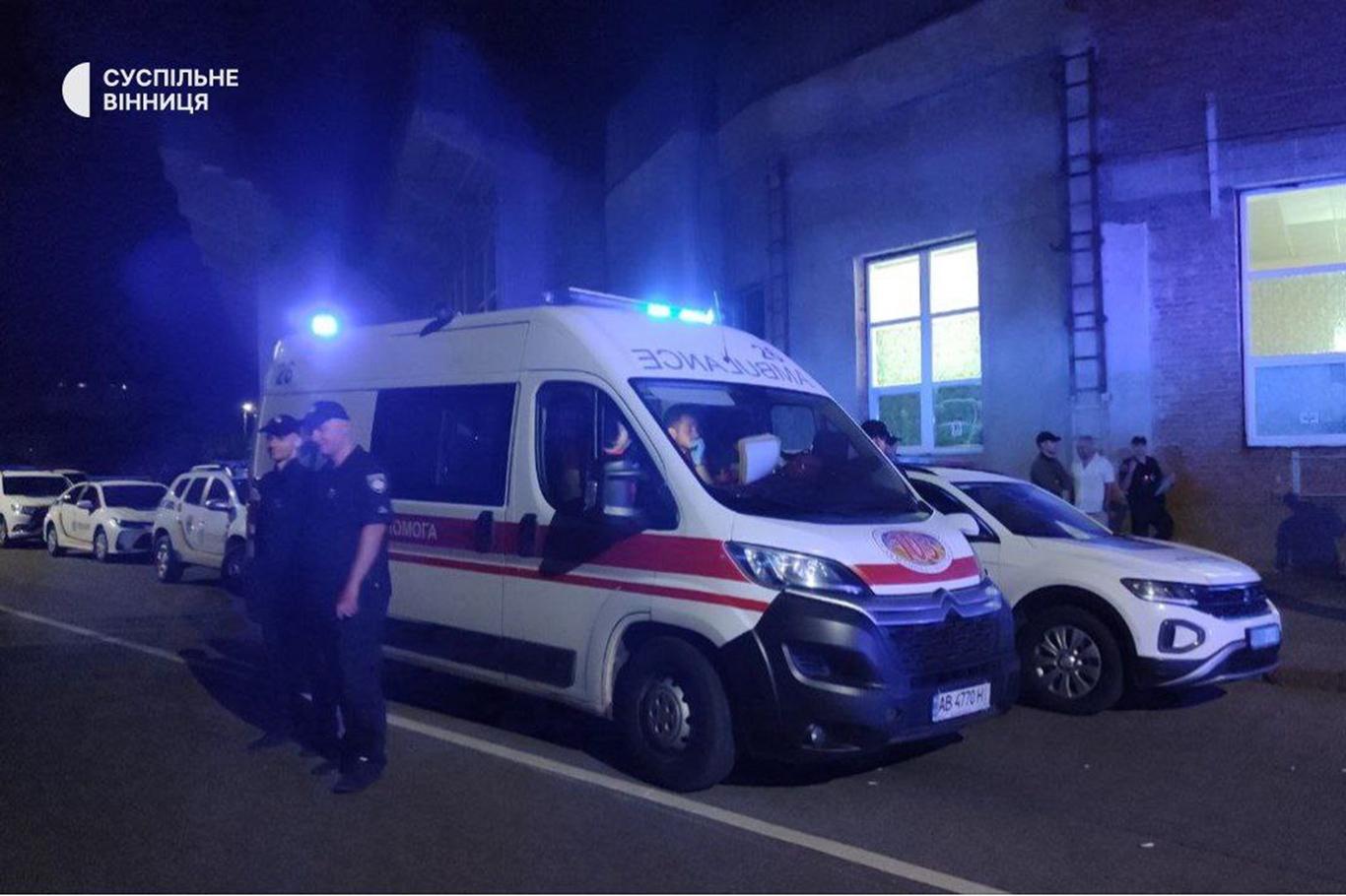 У Вінниці сталися заворушення біля стадіону «Локомотив»: там ТЦК створив тимчасовий пункт збору