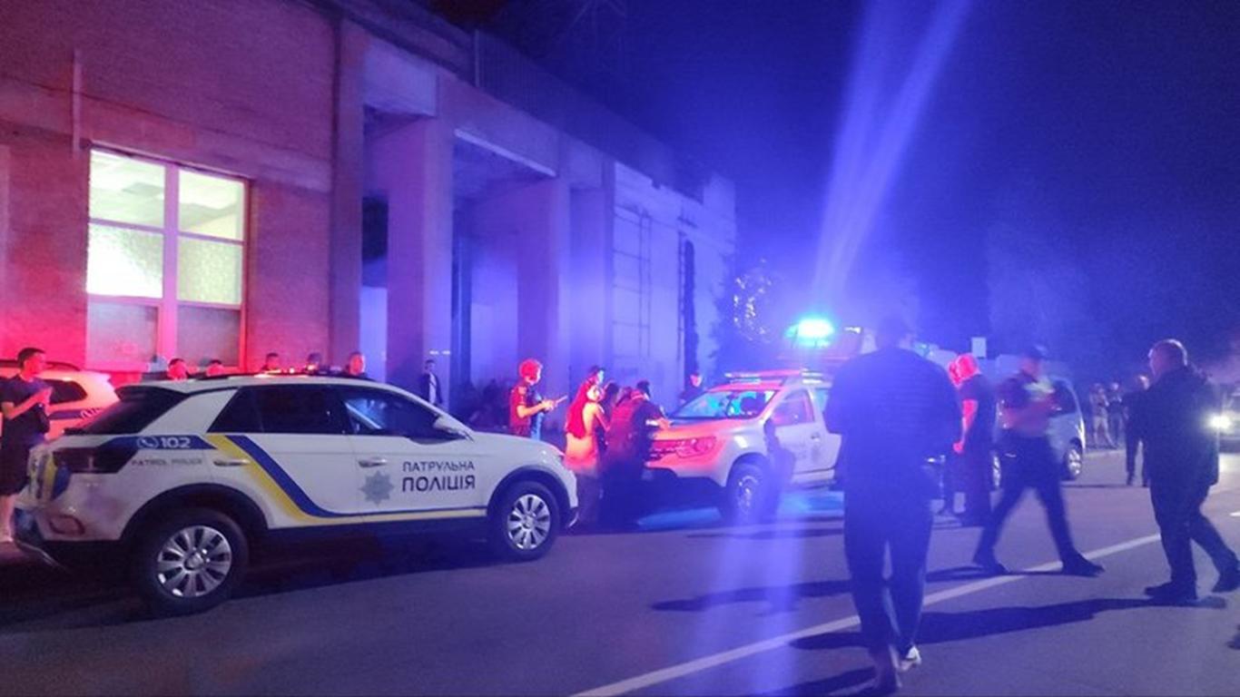 Поліція розслідує заворушення у Вінниці як спробу захоплення державної установи