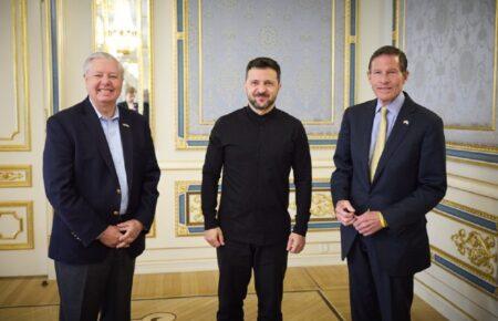 Зеленський нагородив орденом Ярослава Мудрого двох сенаторів-республіканців зі США