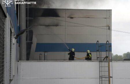 Зеленський про обстріл росіянами Закарпаття: цивільне підприємство виробляло кавомашини