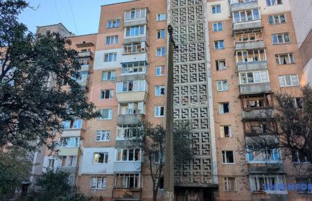 Київщина постраждала від нічного обстрілу: пошкоджені дитячий садок, житлові будинки та авто