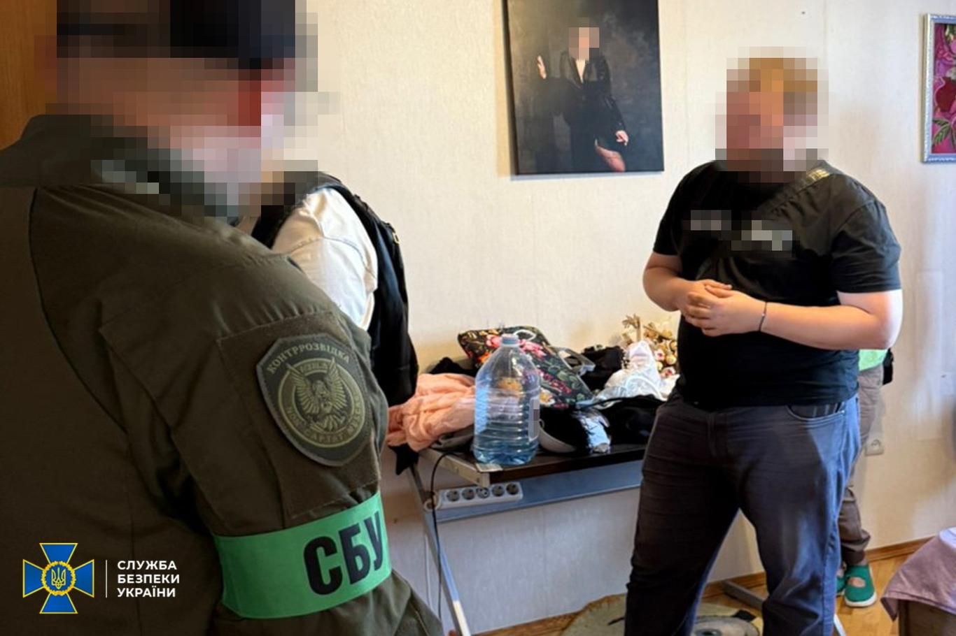 «Постачали окупантам українські SIM-карти для дронів-камікадзе»: СБУ затримала ворожих агентів