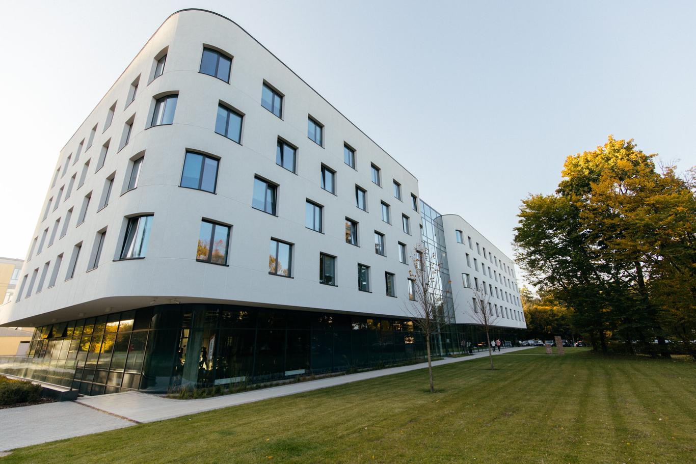 «Захист прав ЛГБТ — «червоний прапорець» для цієї спільноти» — Отар Довженко про скандал з УКУ