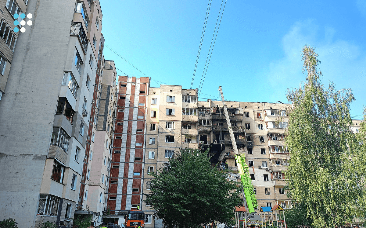 Кількість поранених у Києві зросла до 20, під завалами можуть бути люди (ФОТО, ВІДЕО)