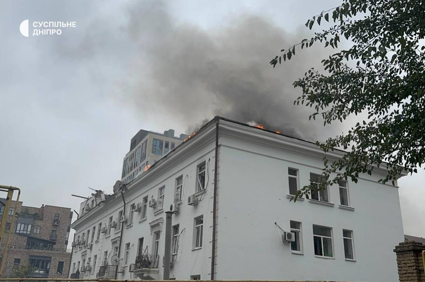 Удар росіян по центру Дніпра 30 вересня: багато постраждалих, відомі наслідки (ФОТО)