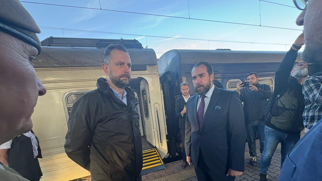 До Києва прибув міністр оборони Польщі