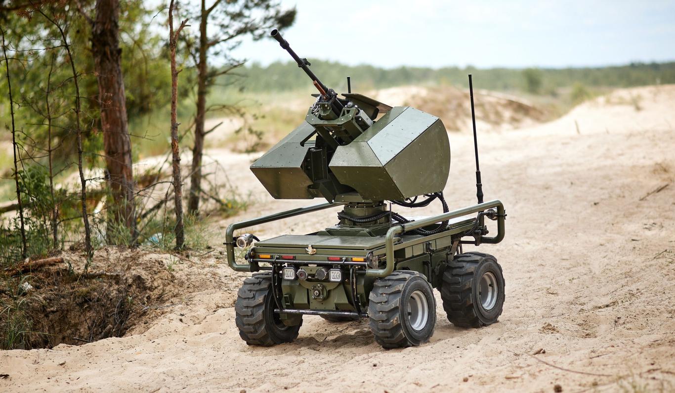 «Доставляємо провізію і не тільки на такі точки, куди практично нереально доїхати інакше» — військова про НРК