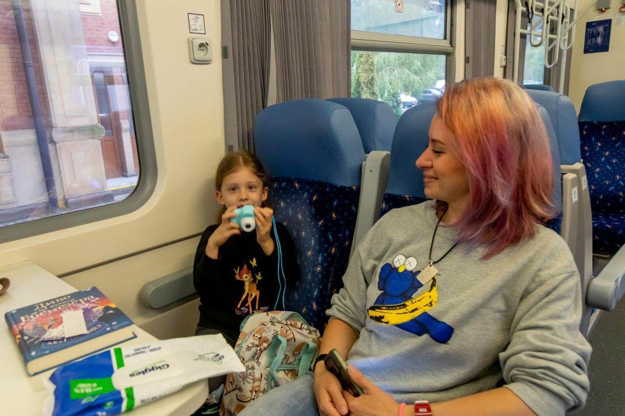 З Ужгорода запустили перші поїзди євроколією до Братислави, Будапешта й Відня (ФОТО)