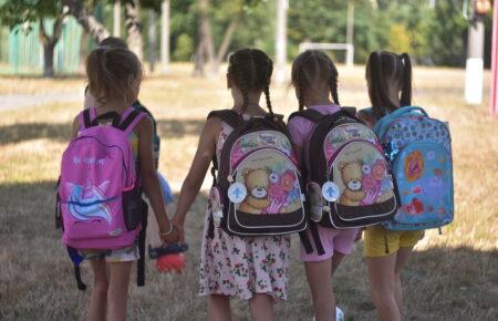 «Карітас України запитав школярів, чого вони потребують, і додав предмети психологічної підтримки у свої набори» — Марина Мартиненко