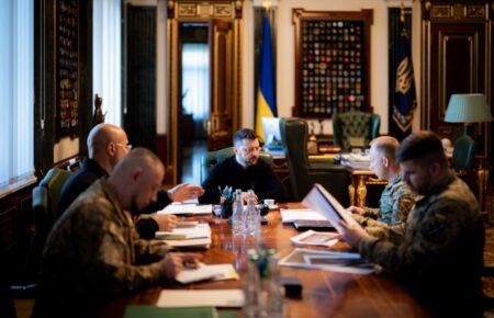 З Угорщини в Україну залетіли дрони: Зеленський оприлюднив подробиці