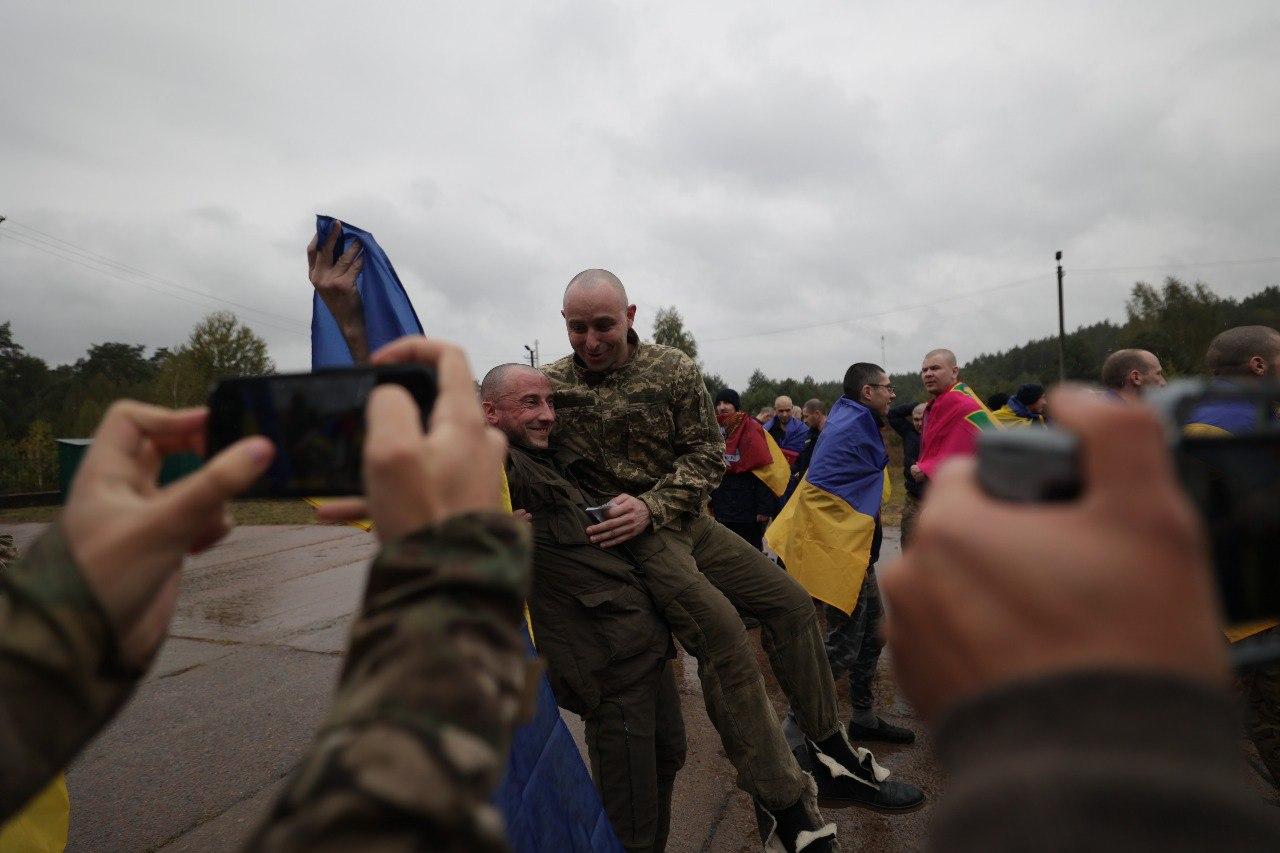 У Генштабі попередили про шахраїв, які пропонують за гроші «включити» військовополонених у списки на обмін