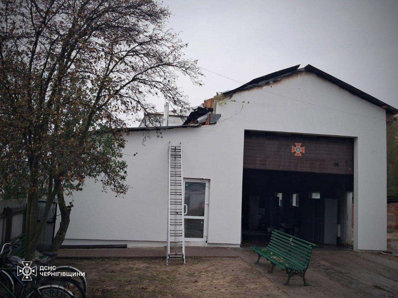 Окупанти завдали удару по пожежній частині підрозділу ДСНС на Чернігівщині