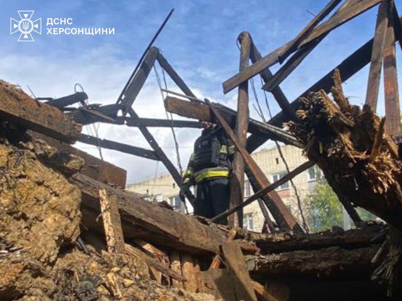 Через російський артобстріл у Херсоні загинула жінка, ще одна — постраждала