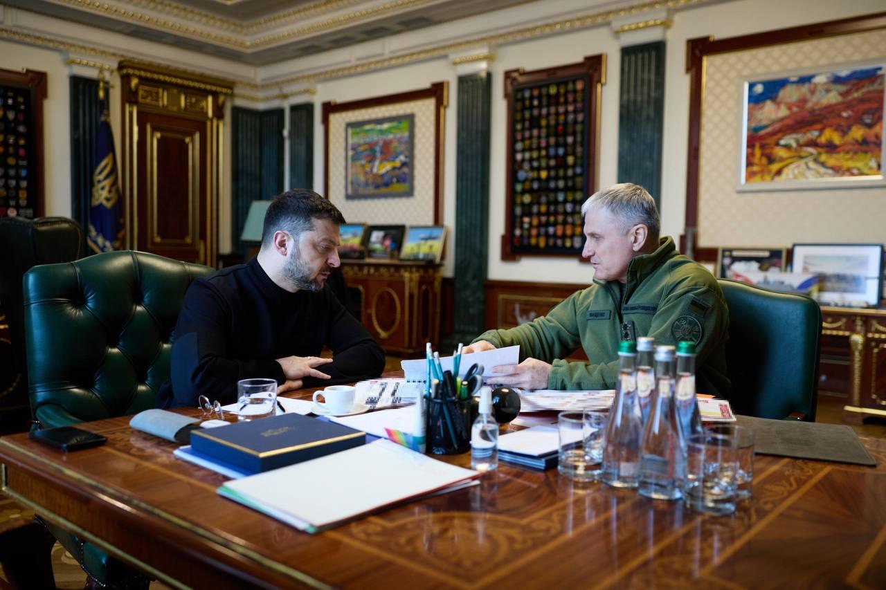 Керівник СЗРУ доповів Зеленському щодо російського плану подальшої військової експлуатації території Білорусі
