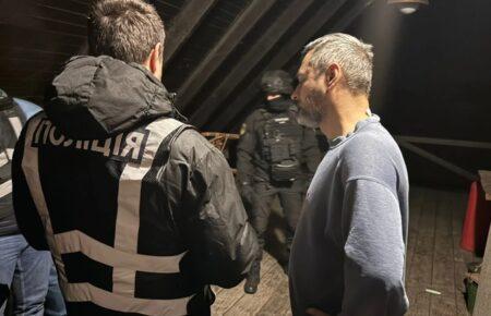 До Андрія Білоуса прийшли з обшуком за підозрою у зґвалтуванні та сексуальному насильстві (ОНОВЛЕНО)
