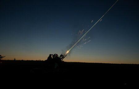 Росіяни атакували Україну двома балістичними ракетами та 122 дронами — Повітряні сили