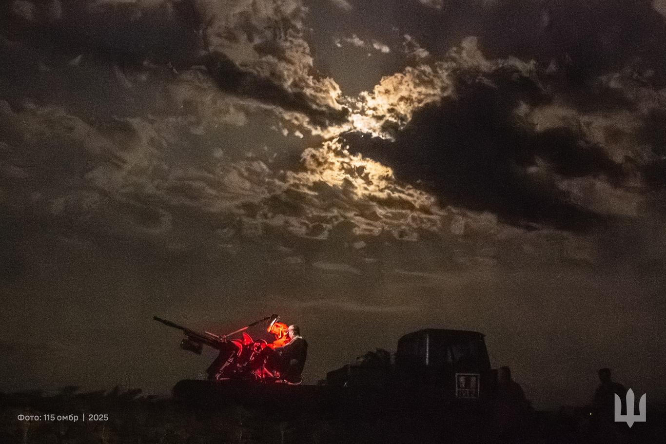 Повітряні сили розповіли, чим росіяни атакували Україну цієї ночі