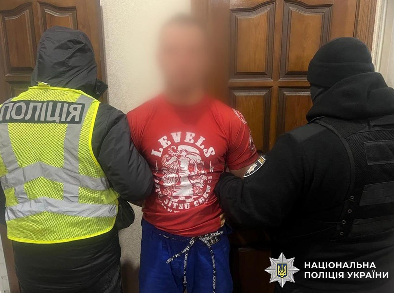 У Києві дитячого тренера з джиу-джитсу підозрюють у сексуальному насильстві над дитиною з порушенням мовлення