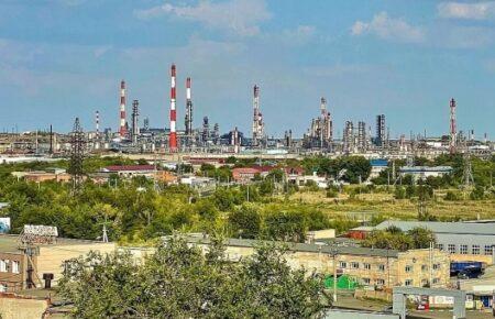 Дрони СБУ атакували НПЗ в Орську за 1400 кілометрів від українського кордону