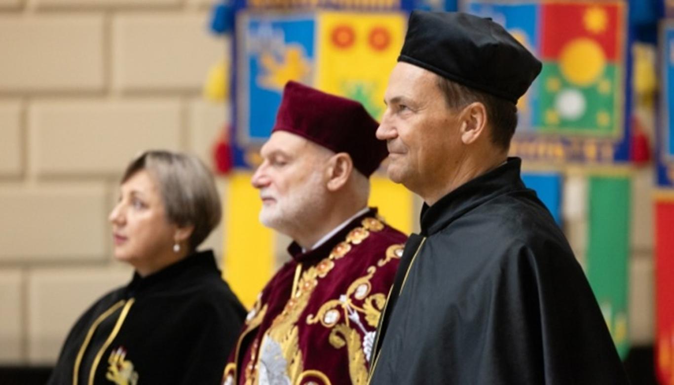 Польський міністр став почесним доктором Львівського університету імені Івана Франка