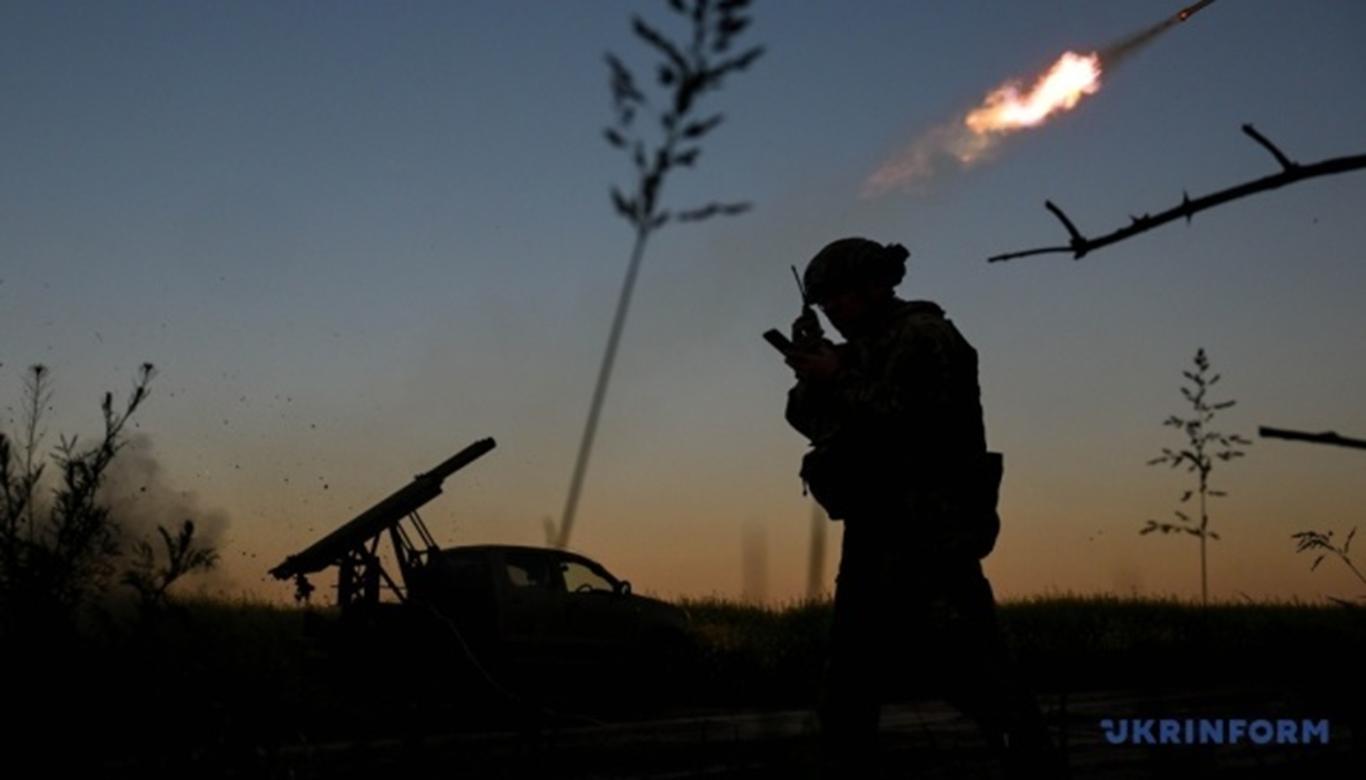 «Азов» показав відбиття механізованого наступу РФ під Добропіллям (ВІДЕО)